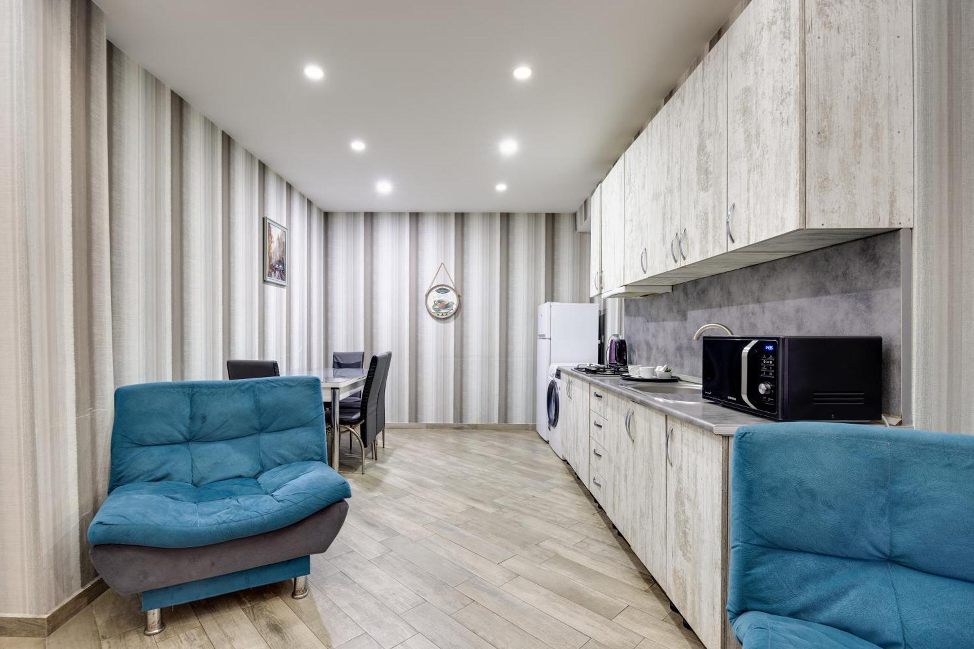 Rustaveli Two Bedroom Apartment With 5 Star Location Tbilisi Bagian luar foto